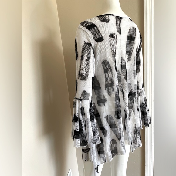 Dor Dor Couture Beach Swimsuit Cover Black White Mesh Modern Contemporary Size L - Picture 4 of 7